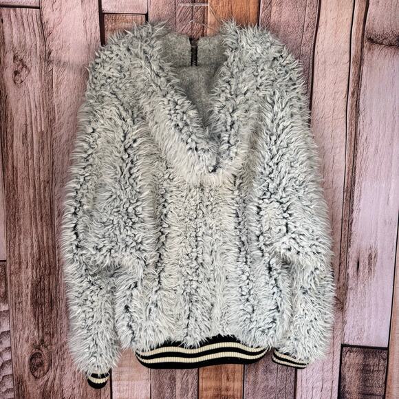 Free People Jacket Fluffy Dolman Faux Fur Boho Fall Winter Cozy Bohemian XS/S - Picture 2 of 11